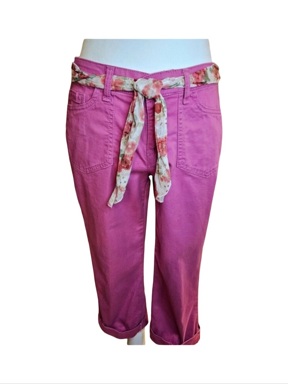 Gloria Vanderbilt Vintage Low Rise Capri Jeans 4P NWOT Pink w/ Floral Belt